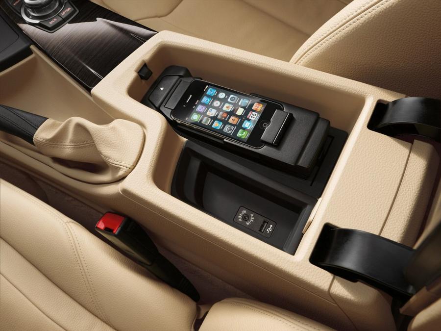  BMW 3-Series 2012 года  (фото 64 из 191)